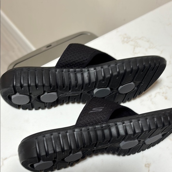 Skechers Goga Mat Black Slide Sandals size 8 - Picture 5 of 5